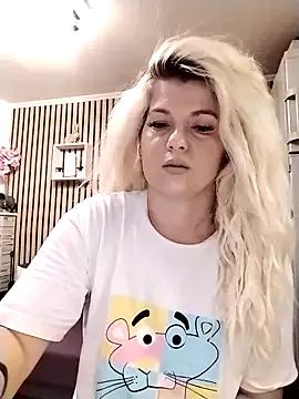 Mayaaaaaa_ from StripChat is Freechat