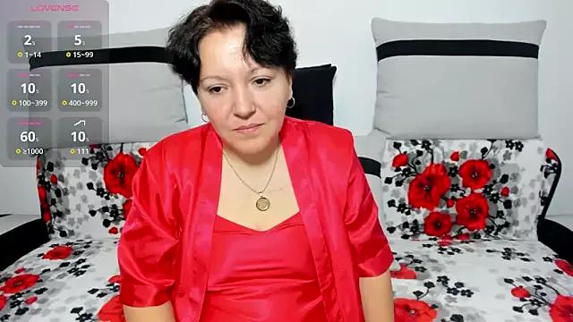 MayaBlowsYou from StripChat is Freechat