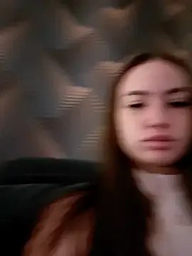 MayaGlow on StripChat