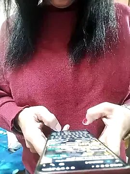 Freechat meenu_bhabhi547 on StripChat