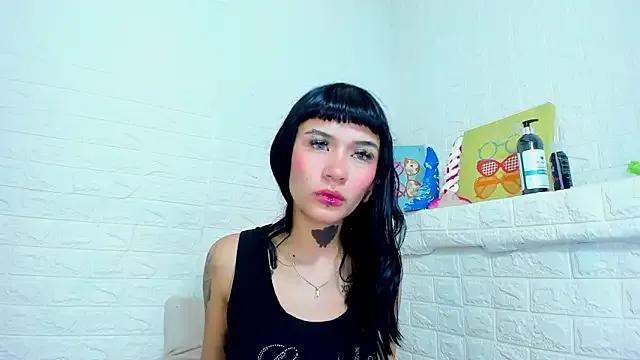 MelanyHarrysHH from StripChat is Freechat