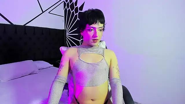 melodybonss_ from StripChat is Freechat