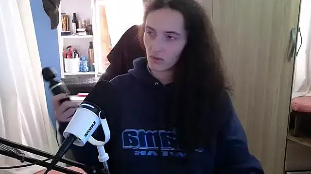 MemiSecrets on StripChat 