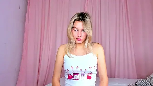 Freechat MeowthLilu on StripChat