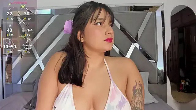 Freechat mia_everly on StripChat