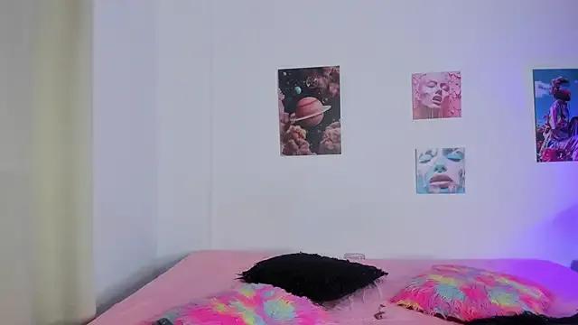 mia_purplee from StripChat is Freechat
