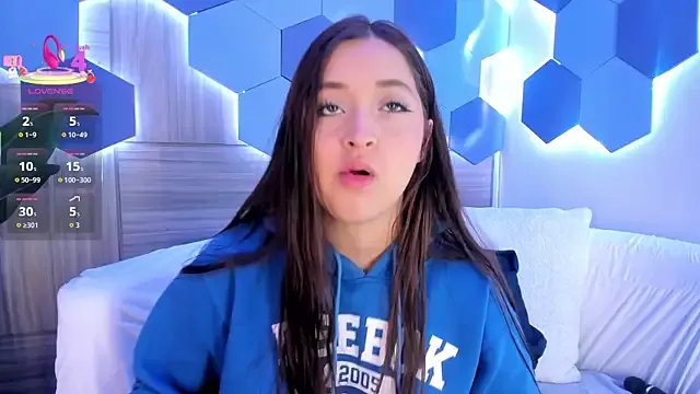 Freechat MiaKay1 on StripChat