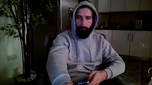 Freechat Michel_huge on StripChat