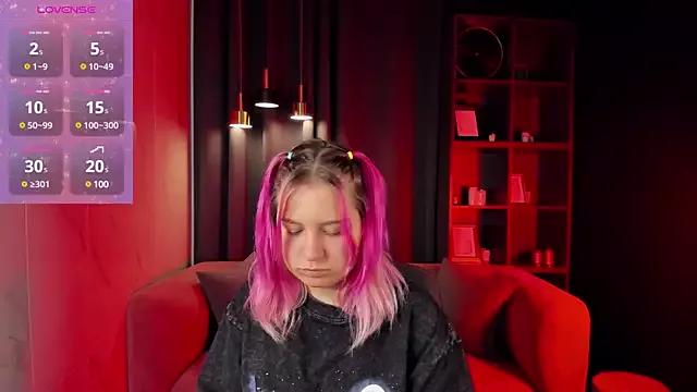 MichelleRebel from StripChat is Freechat