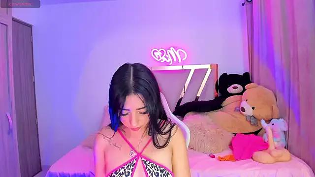 Freechat Miia77_ on StripChat