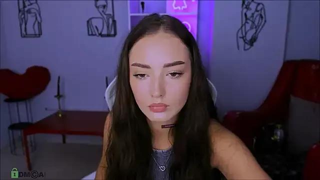 miki-niki from StripChat