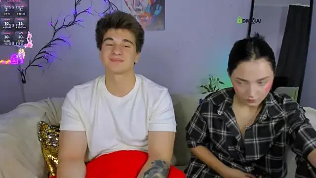 miki-niki from StripChat