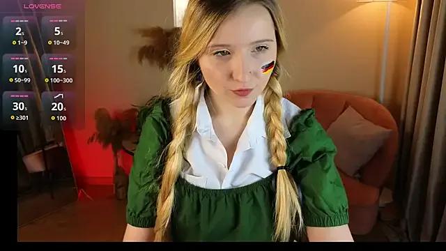 Milana_Key from StripChat is Freechat