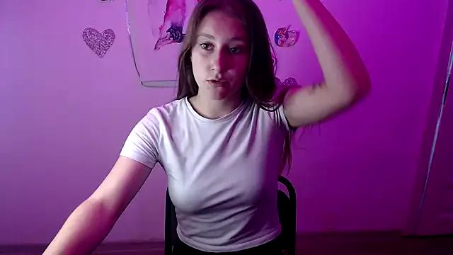 Milka_kamila from StripChat is Freechat