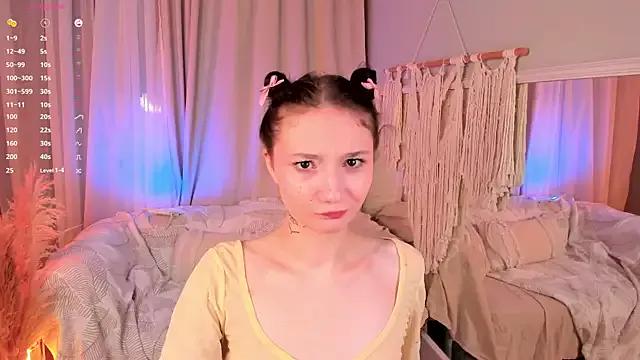 MilliMouse from StripChat is Freechat