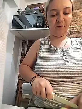 Mimii7 from StripChat is Freechat