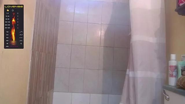 mini_kunis from StripChat