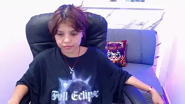 Minnie_cake from StripChat