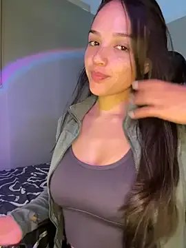 Freechat MisFrekcles_ on StripChat