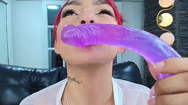 Freechat miss___abigail on StripChat