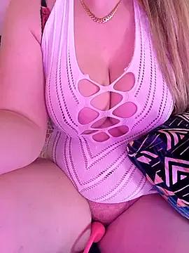 Miss_Afnane_squirt1 on StripChat 