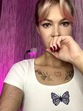miss_veroNika from StripChat is Freechat