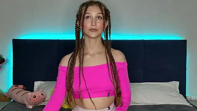 MissEmilyMiller from StripChat is Freechat