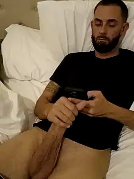 Freechat momentum2023 on StripChat