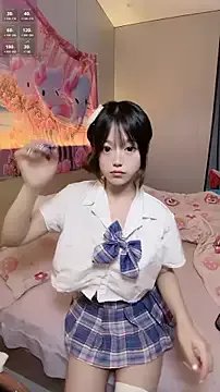 momo-2580 on StripChat 