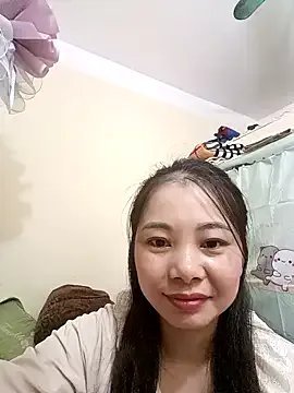 Moon-night222 on StripChat 