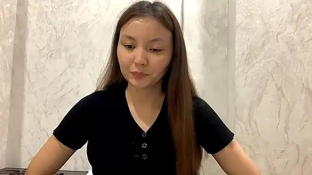 MoraKingdon from StripChat is Freechat