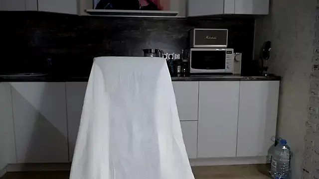 Freechat Mourdale on StripChat