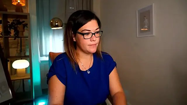 Freechat mrs_fllowerr on StripChat