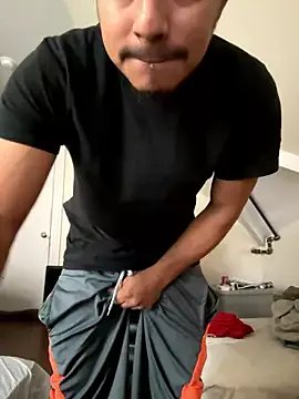 Freechat MynameisPaco on StripChat