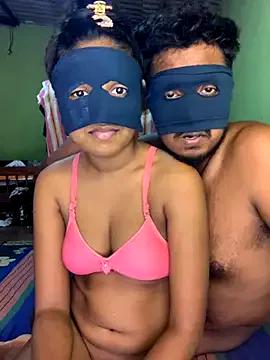 Private Nadi67_ on StripChat