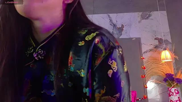 NaharaSoler from StripChat is Freechat
