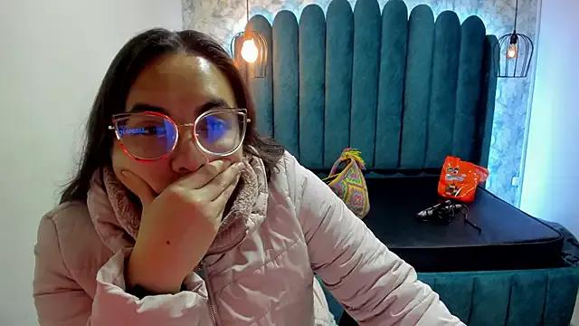 nalalye_cruzz_ from StripChat