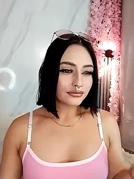 Nanda_Vixen from StripChat