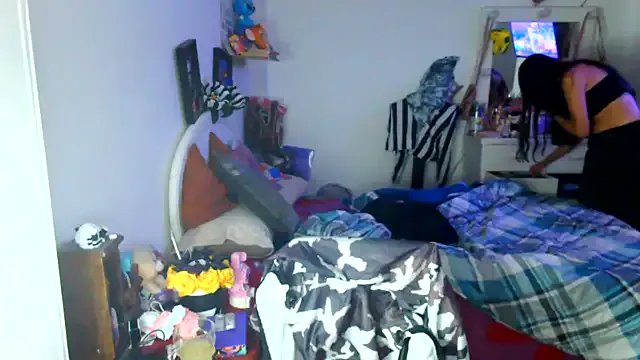 Nanylux on StripChat 