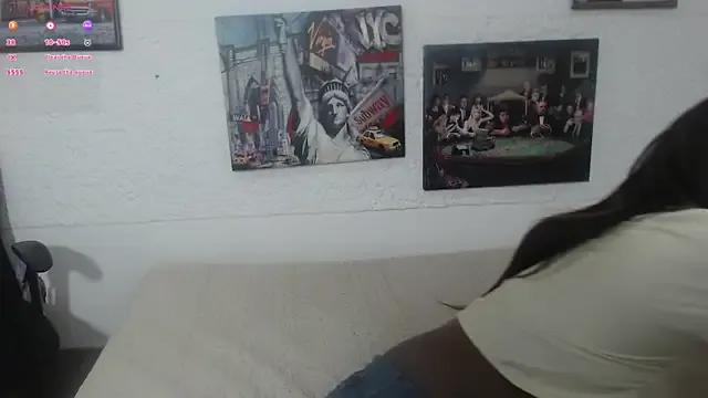 naomi_ackie from StripChat is Freechat