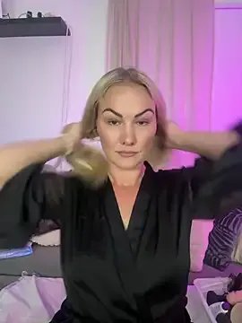 Group NastyMilf_ on StripChat