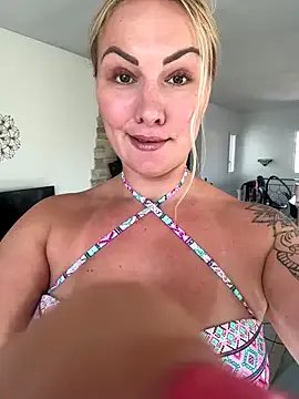 Group NastyMilf_ on StripChat