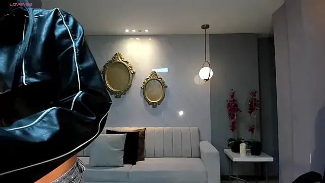 NataliaGaret from StripChat is Freechat