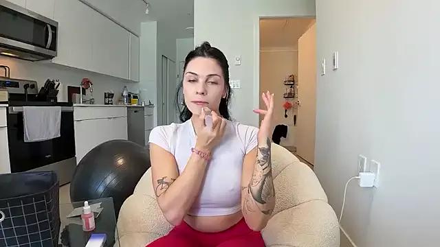NattyFierros from StripChat