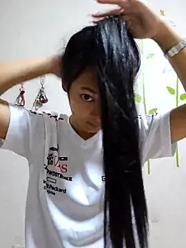 Natural_Asian_Girl from StripChat is Freechat
