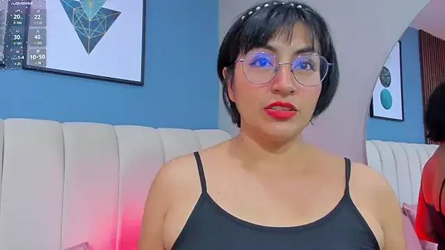 naty_bush from StripChat is Freechat