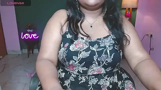 Freechat Naughty_Ayesha1 on StripChat