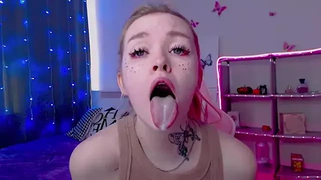 Naughty_Mable from StripChat is Freechat