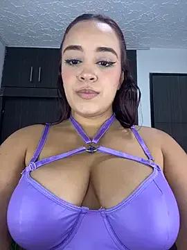 NaughtyNinnaXXX from StripChat