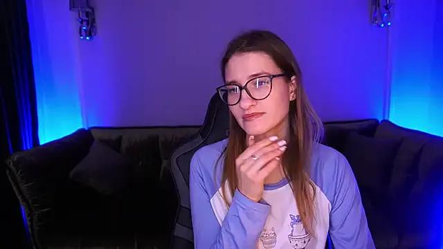 NaughtyNurseVibe on StripChat